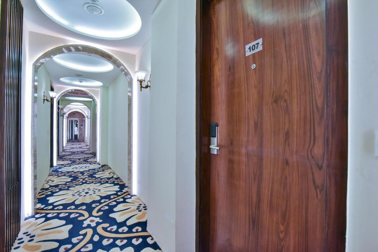 Hotel Br Grand With Nimo Club Amritsar -5 Mint From Golden Temple Exteriér fotografie