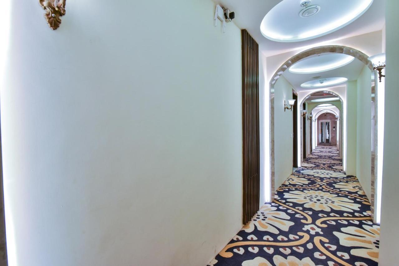 Hotel Br Grand With Nimo Club Amritsar -5 Mint From Golden Temple Exteriér fotografie