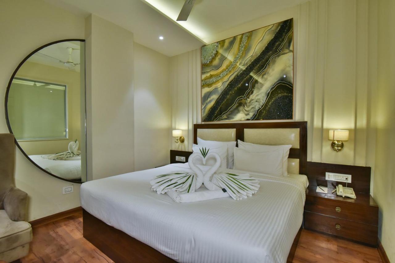 Hotel Br Grand With Nimo Club Amritsar -5 Mint From Golden Temple Exteriér fotografie