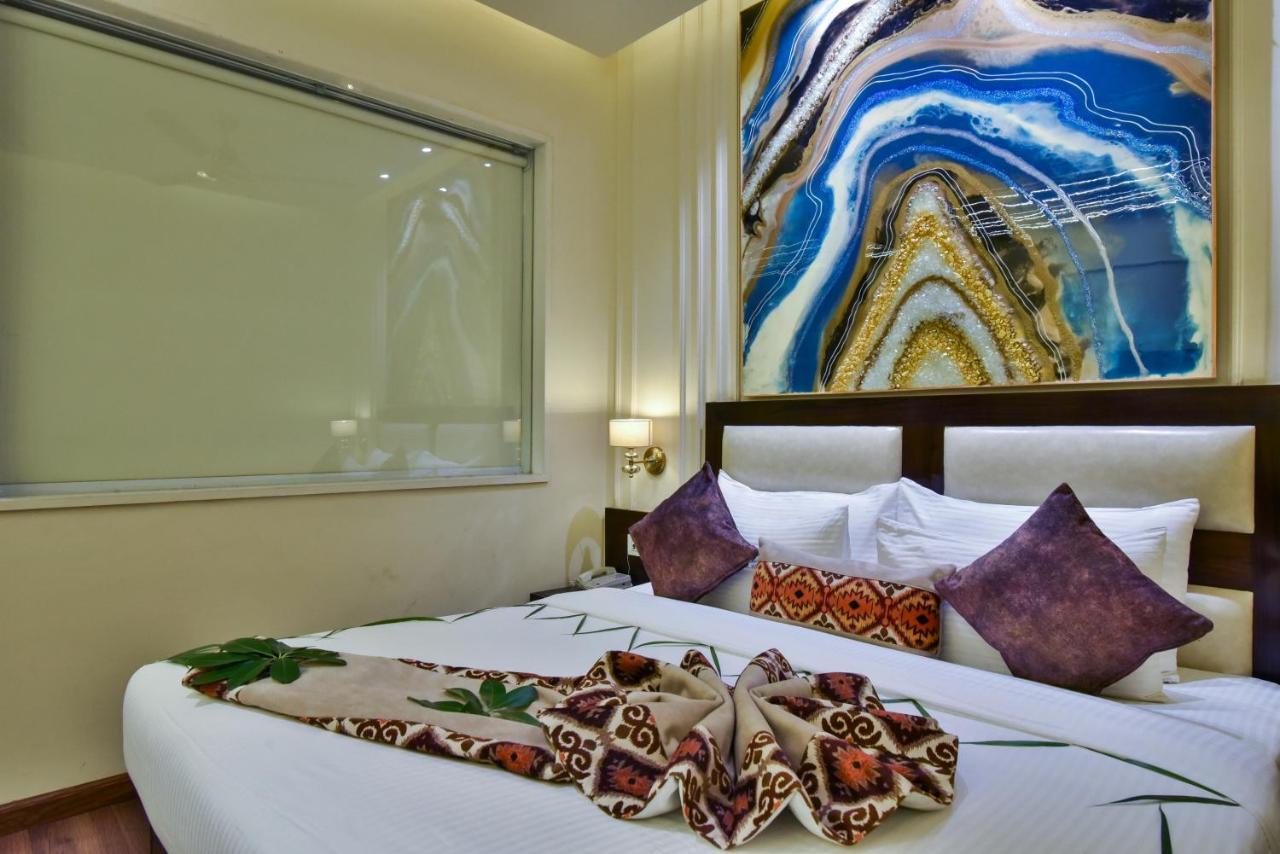 Hotel Br Grand With Nimo Club Amritsar -5 Mint From Golden Temple Exteriér fotografie