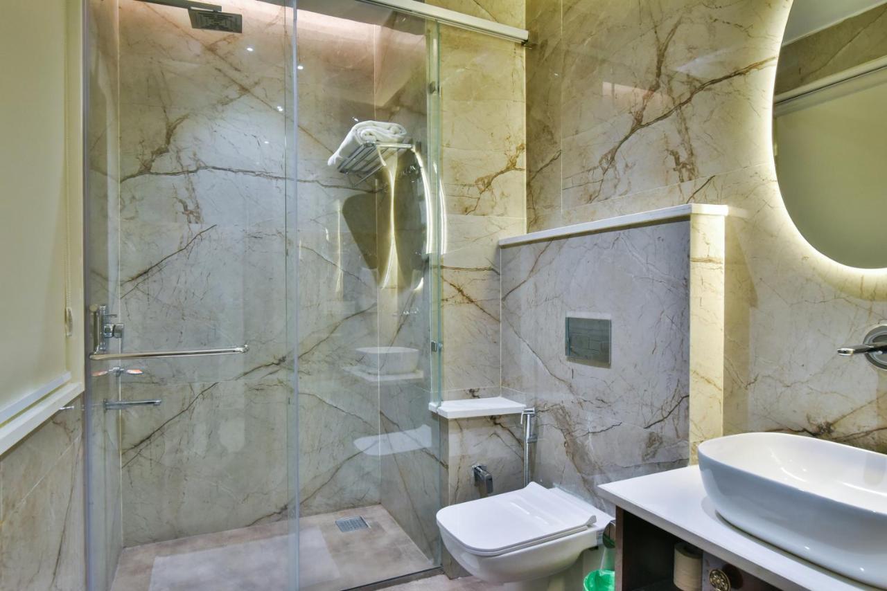 Hotel Br Grand With Nimo Club Amritsar -5 Mint From Golden Temple Exteriér fotografie