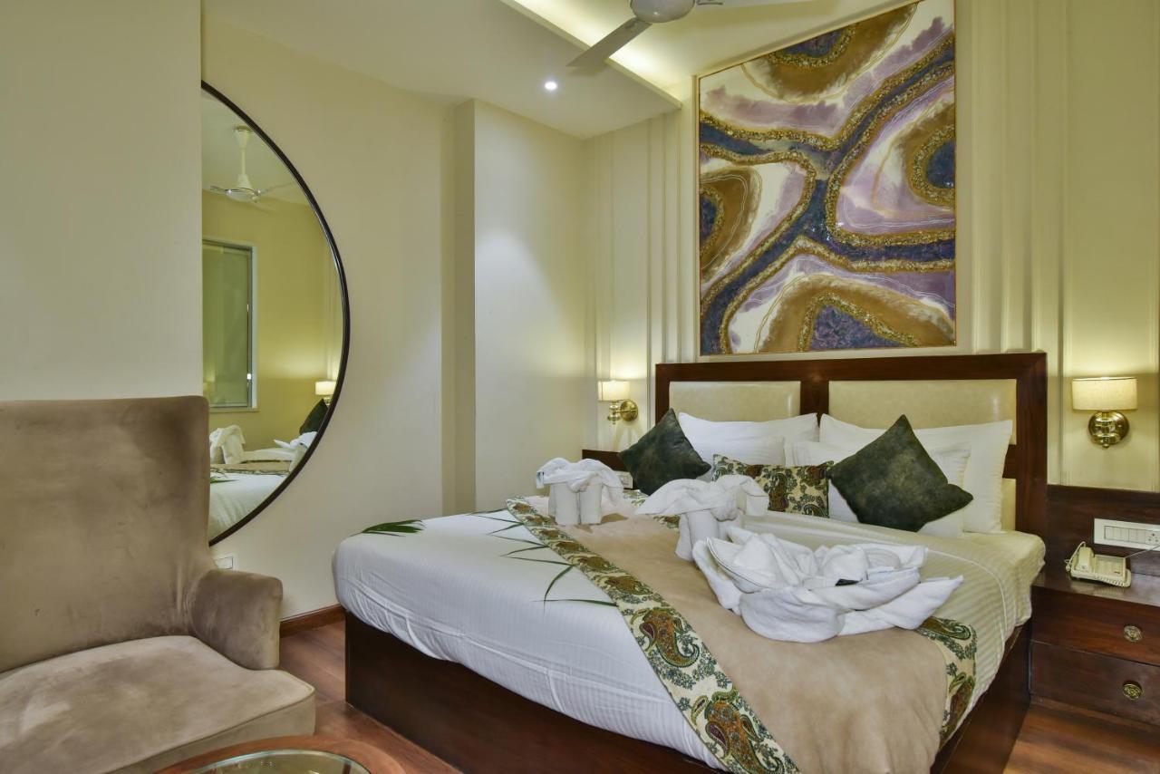Hotel Br Grand With Nimo Club Amritsar -5 Mint From Golden Temple Exteriér fotografie
